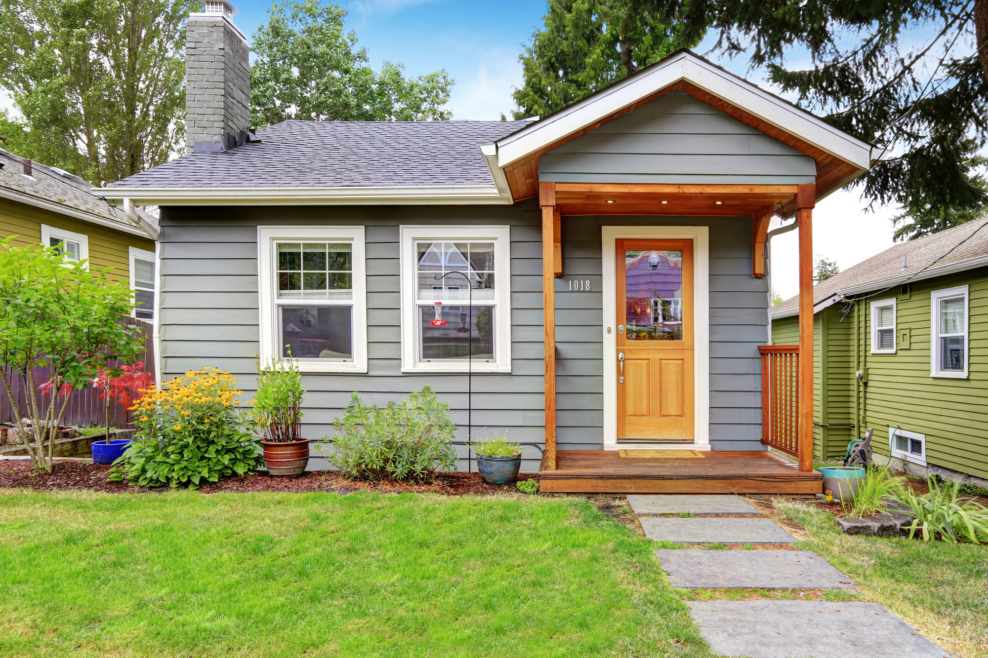 How big can a tiny house be - image of small home.